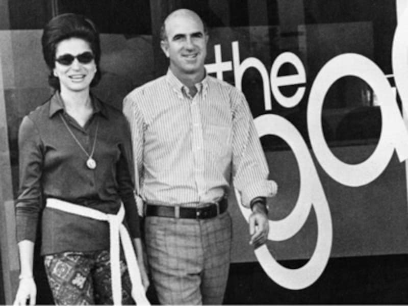 Donald y Doris Fisher, los creadores de Gap. Hoy sus hijos continúan con su legado.