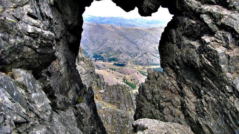 Un grupo peruano invierte u$s 20 millones para hacer un complejo con hotel de lujo en Sierra de la Ventana