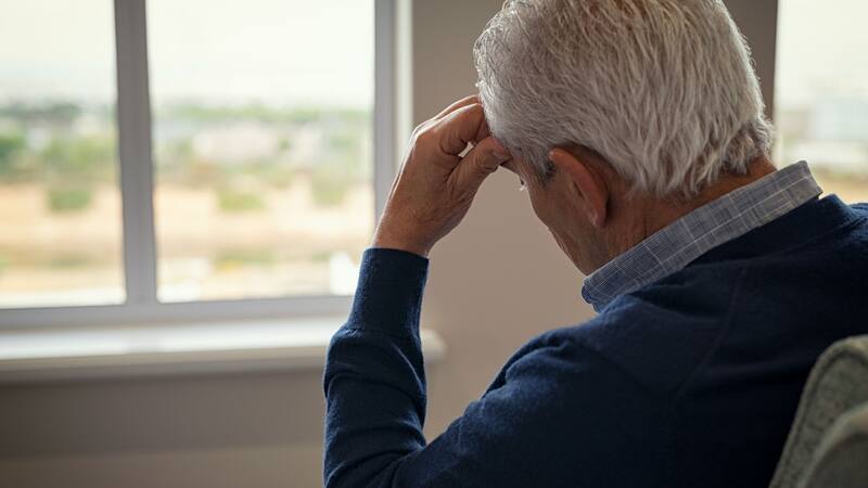 Diferenciar la demencia senil del alzheimer puede ayudar con el tratamiento temprano.