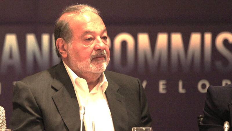 Carlos Slim, el empresario más importante de México, sostiene una postura donde más importante que la cantidad de horas de trabajo es el ingreso que se perciba.