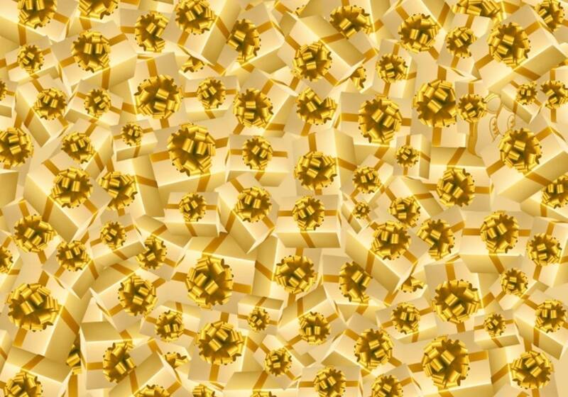 Entre estas cajas doradas de regalo se esconden unos zapatos del mismo color. ¿Podrás encontrarlos? (Fuente: genial.guru)