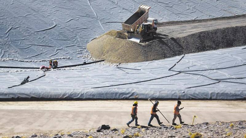 Las mineras reactivan sus proyectos