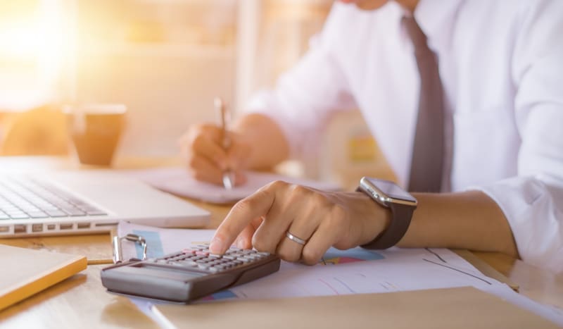 Los contadores argentinos tienen fuerte demanda, según el informe de Deel.