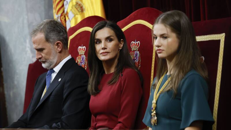La prensa alemana destacó a la reina Letizia por su estilo y su papel como madre.