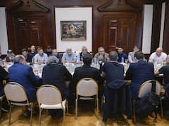 Gremios marítimos en alerta se reunieron con el gobernador Axel Kicillof