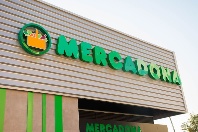 La cadena de distribución alimentaria tiene ofertas laborales en las que no se requiere ningún tipo de experiencia previa para trabajar. (Imagen: archivo)