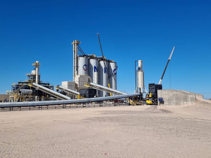 NRG tiene el primer complejo de alta tecnología de la región, que abastece a la industria petrolera de arena para el fracking.