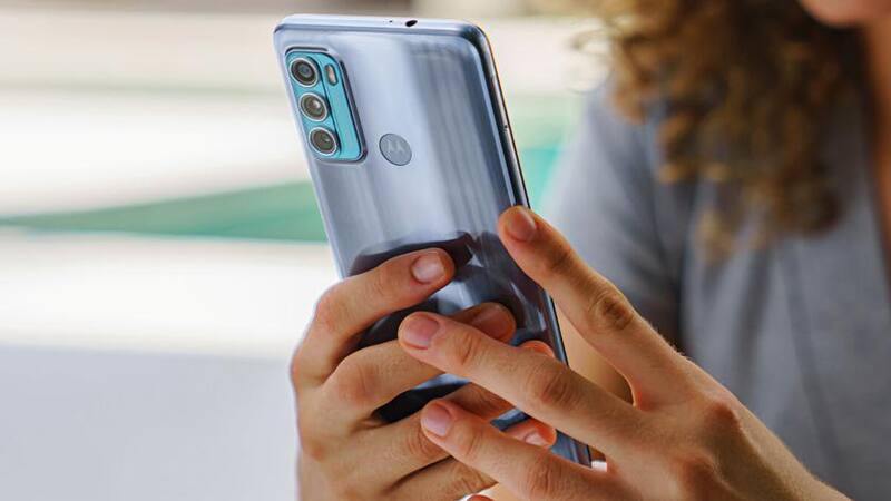 El moto g71 5G ya se encuentra disponible en la Argentina a un precio sugerido a partir de $57.999