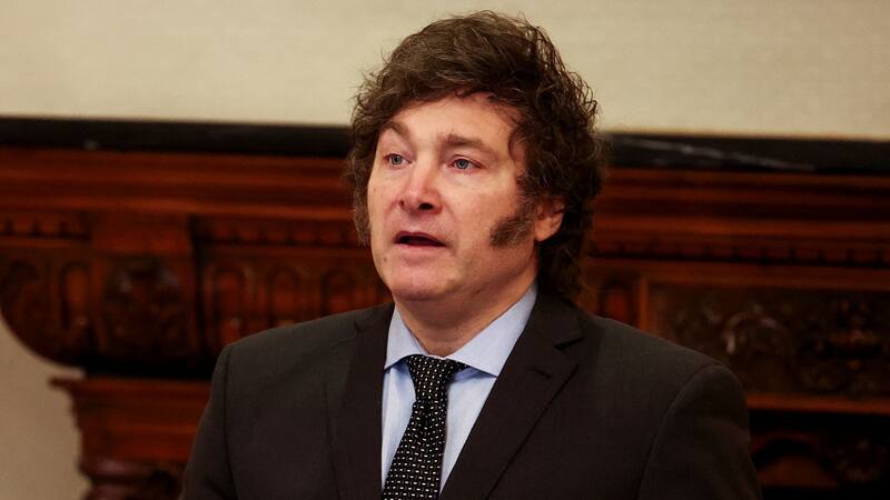 Milei prometió que "Argentina va a empezar a despegar muy fuertemente, muy fuertemente".