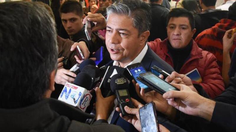 Figueroa, vicegobernador, cercano a Confederación Mapuche