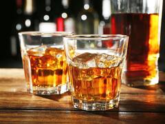 Nueva subasta AFIP 100% online: rematan whisky, artículos electrónicos y joyas de la Aduana