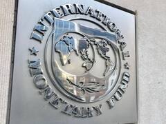 Según el Presupuesto 2021, qué pasará con la deuda con el FMI y con el Club de París