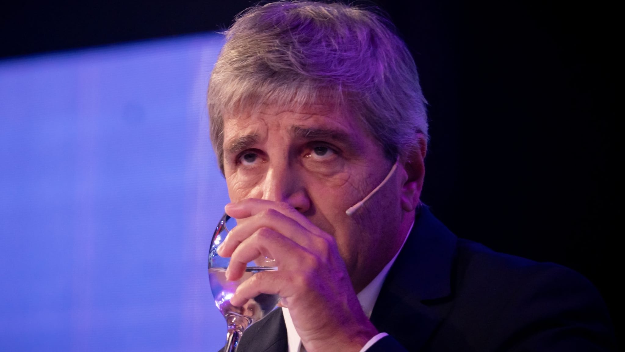 El "ambicioso" objetivo que se fijó Caputo, pero depende de la política: qué significa ser Investment Grade