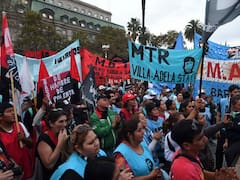 Cambian el impuesto PAIS para desfinanciar un fondo clave manejado por gente de Grabois