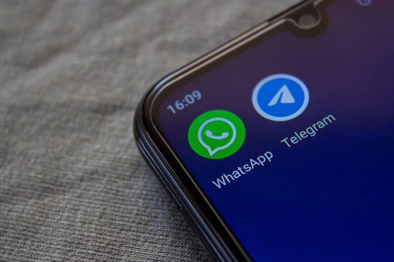 WhatsApp ahora podrá enviar mensajes a Telegram y a otras apps de mensajería (Fuente: Shutterstock)