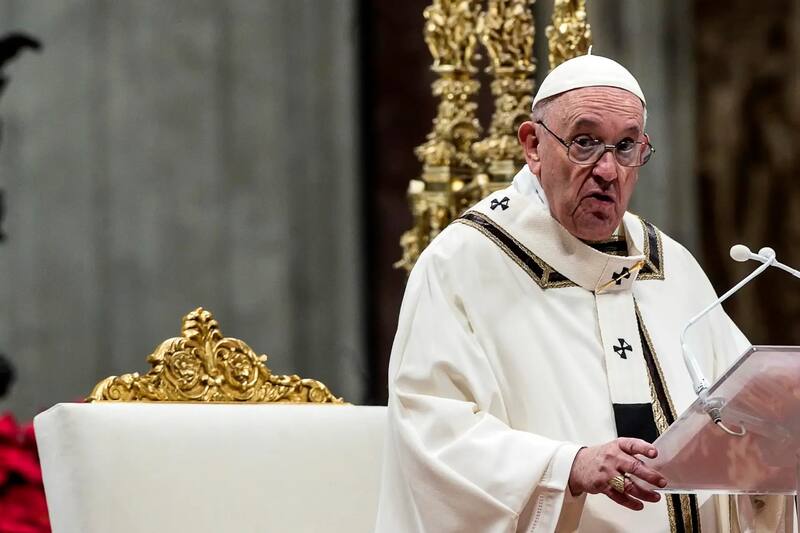 El Vaticano se prepara para despedir al Papa Francisco: rito de constatación de su muerte marca el inicio del luto. Fuente: Shutterstock.