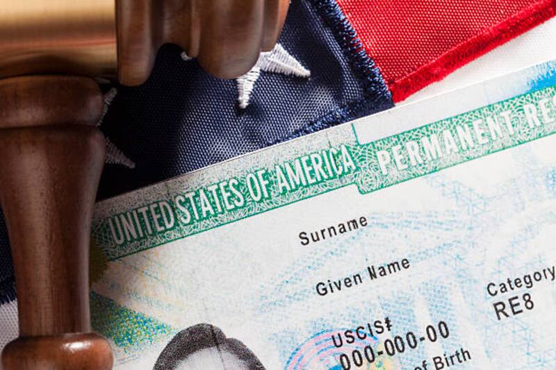 USCIS realizó cambios en el formulario de la green card. Fuente: Archivo.