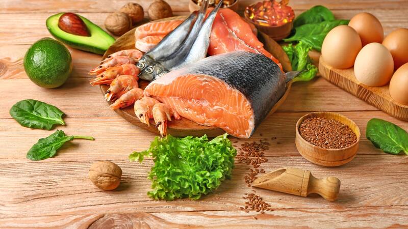 El omega-3 es un ácido graso poliinsaturado esencial para el funcionamiento adecuado del cuerpo humano.