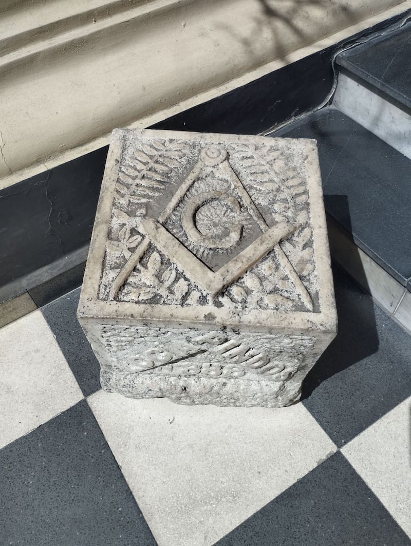 Símbolso masónicos. Fuente: Santiago Acevedo.