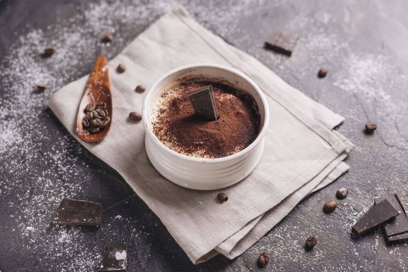 Este pudding de chocolate sin azúcar es una gran alternativa de desayuno para tus mañanas. (Foto: Freepik)