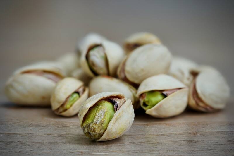 Los pistachos ayudan a bajar el azúcar en sangre de forma natural.