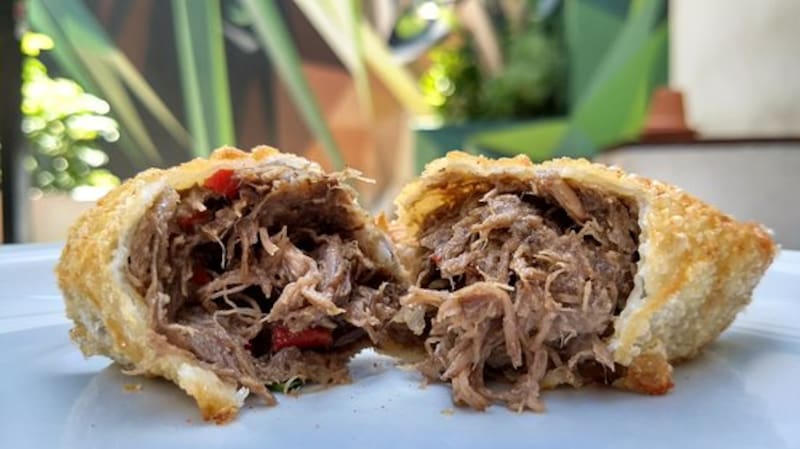 Para poder conciliar el sueño es preferible evitar los alimentos grasos y picantes. (Fuente: Archivo).