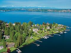 Así es Medina, la exclusiva ciudad en la que Jeff Bezos y Bill Gates eligieron vivir: qué la hace tan especial