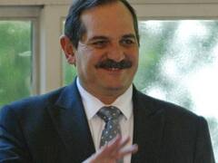 Alperovich anunció que votará en contra y se consolida el rechazo a la ley sobre el aborto