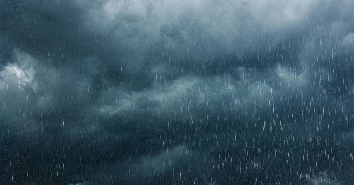 A historic flood with storms is approaching for 48 hours: heavy rains and wind bursts up to 60 km / h