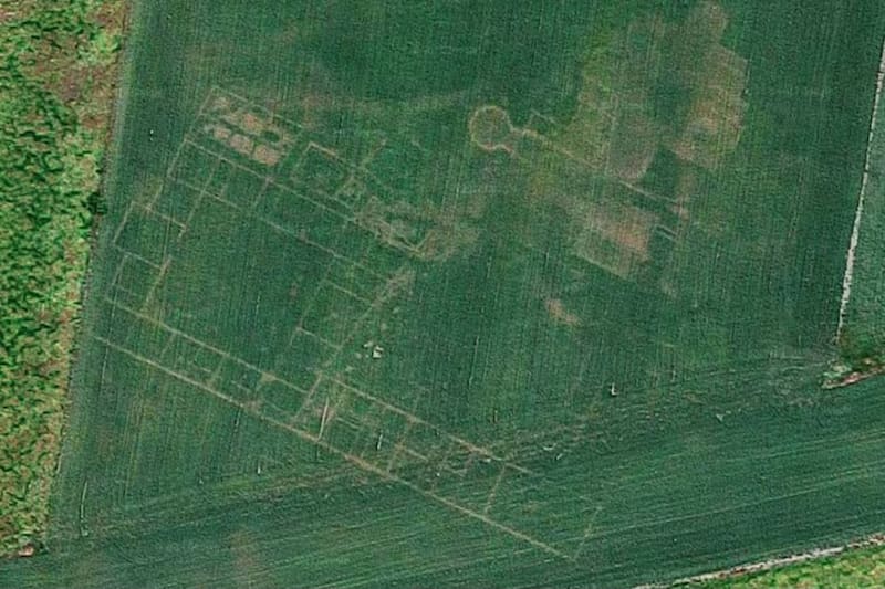 Mariusz Dawid identificó la villa romana utilizando imágenes topográficas con tecnología LiDAR. (Foto: Mariusz Dawid)