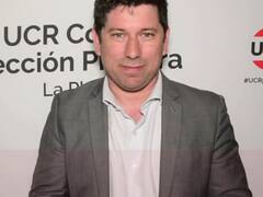 Sorpresa: el candidato de Manes, Lousteau y Yacobiti le ganó a Abad