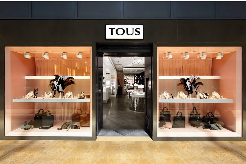 Van a abrir 15 locales de Tous y ya negocian traer otra marca española “de moda”