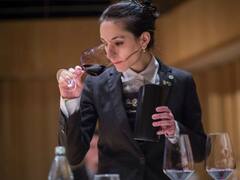 Una argentina es la mejor sommelier de América: fue bachera, moza y ahora va al mundial en Francia