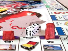 Monopoly devaluado: hoy los billetes del juego valen más que los de papel