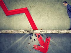 Súper cepo al dólar: empresas pararán inversiones y corren contrarreloj para evitar el default