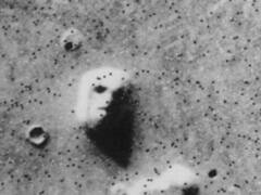 La NASA encuentra un "rostro humano" en Marte y difunde las imágenes