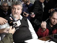 Bariloche: suspenden al intendente Omar Goye tras los saqueos