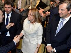 Otra vez, Alicia Kirchner atrincherada en su despacho