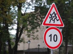 Atención conductores: el Gobierno cambió los límites de velocidad en esta avenida, ¿de cuánto es la multa?