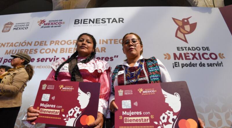 El SAT notificó el cobro de impuesto a Mujeres con Bienestar: de qué trata la medida.