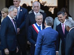 Orsi asistió al cambio de mando presidencial de Chile