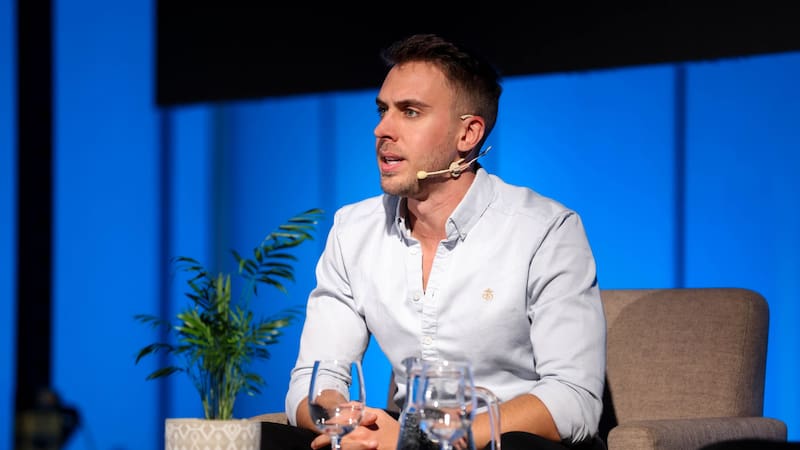 Joaquín Méndez, el uruguayo de 30 años que creó Achievers Academy.