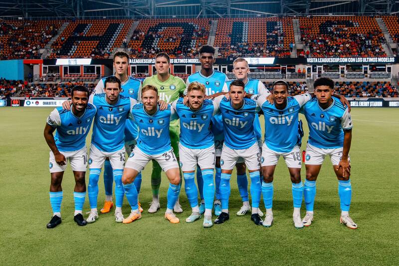 Charlotte FC eliminó como visitante a Houston Dynamo y jugará los cuartos de final de la Leagues Cup frente al Inter Miami de Messi. (Foto: Twitter @CharlotteFC)