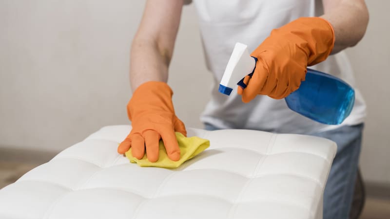 La limpieza profunda del colchón puede ser parte de una rutina general de limpieza del hogar para mantener un ambiente saludable.