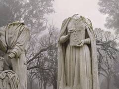 Ruinas, Estado y paisajes en “Bruma , el nuevo libro del fotógrafo Santiago Porter