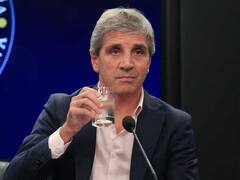 Respiro para Caputo: cuántos dólares le llegan desde la semana que viene