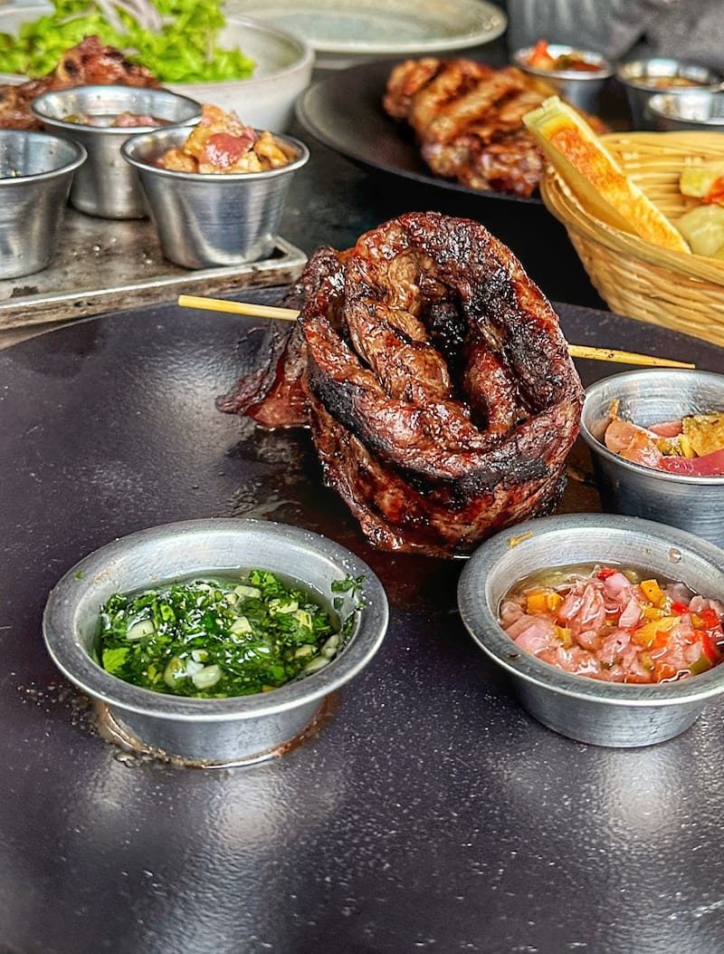 El restaurante en San Isidro con la mejor comida y vista al río