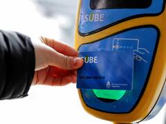 Competencia sobre ruedas: bancos y fintech se disputan un negocio millonario