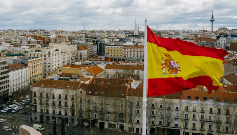 Los jubilados podrán aplicar a la Visa de Residencia No Lucrativa.