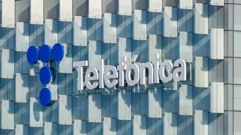 La entrada del Estado en Telefónica provoca temor de que busque influir en la estrategia de la compañía.